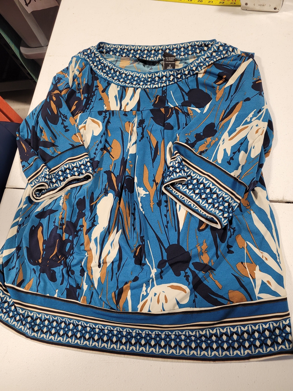 New York & Company Blue, Tan & White Patterned Peasant Tunic